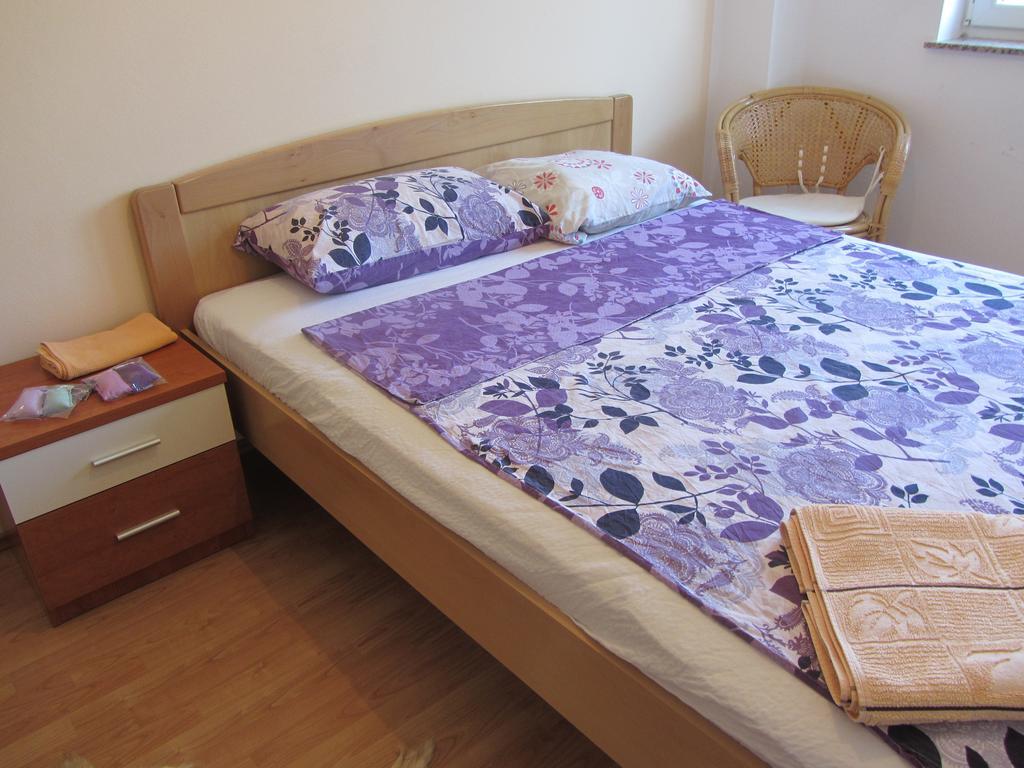 Apartments Dilja Malinska Δωμάτιο φωτογραφία